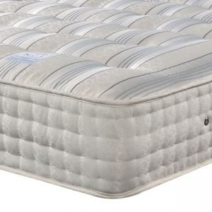 Sleepeezee Backcare Ultimate Mattress Corner New