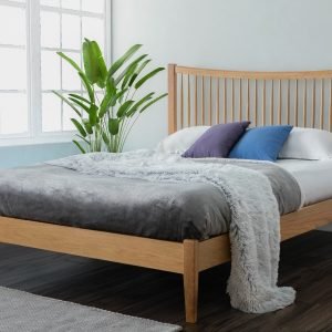 Birlea Berwick 4' 6 Double Oak Wooden Bed Image 0