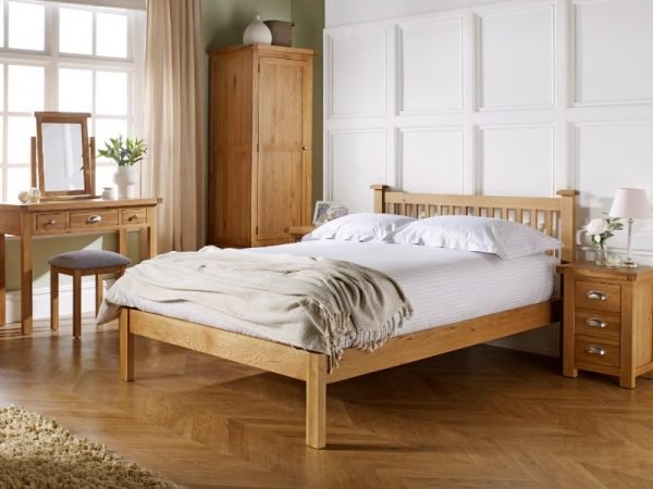 Birlea Woburn 4' 6 Double Oak Wooden Bed Image 0