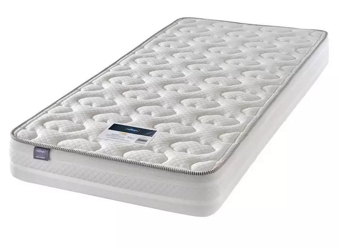 113-00539_lead-image_01_Courage-mattress