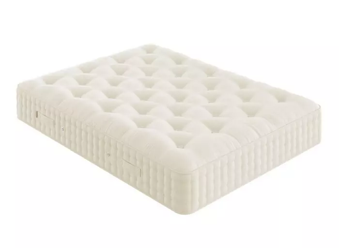 131-00978_lead-image_01_dallington-mattress