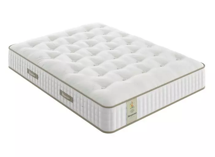 135-01508_lead-image_01_kew_mattress